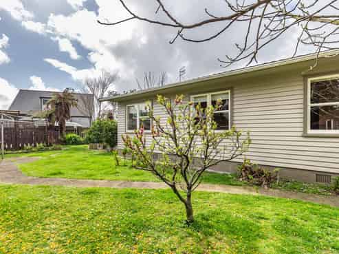 76A Kennedy Drive, Levin