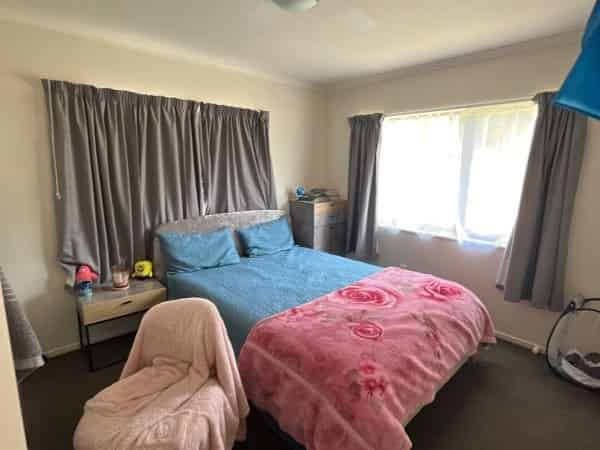 Auckland - Address withheld