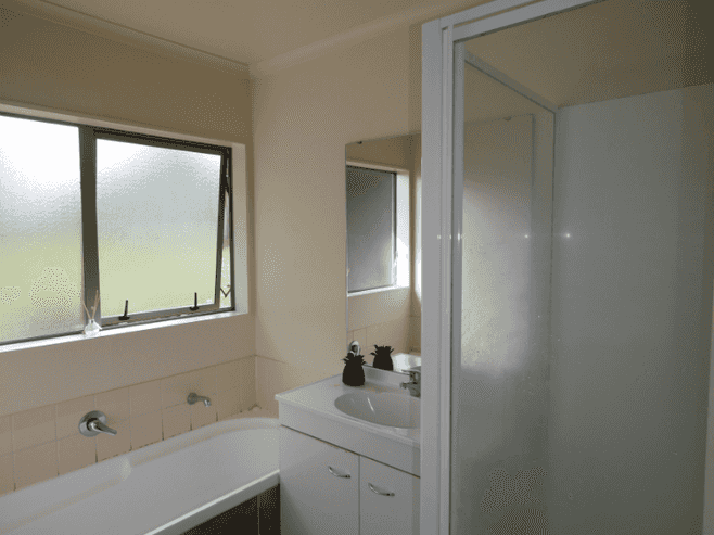 Auckland - Address withheld
