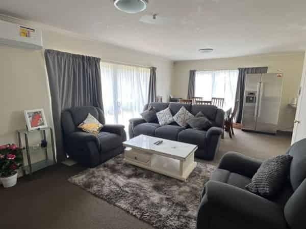 Auckland - Address withheld