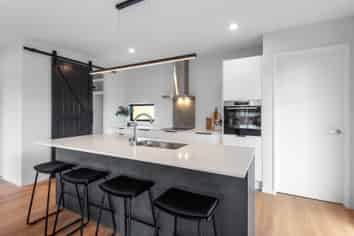 119 Garlands Road, Hillsborough
