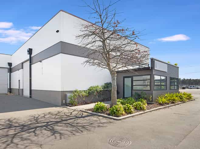Smart and Tidy Warehouse Unit