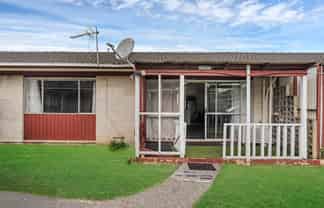 2/10 Scott Road, Papatoetoe