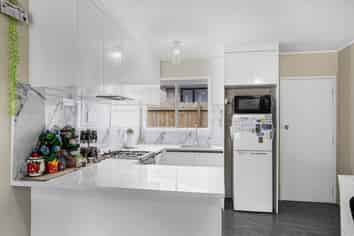 2/10 Scott Road, Papatoetoe