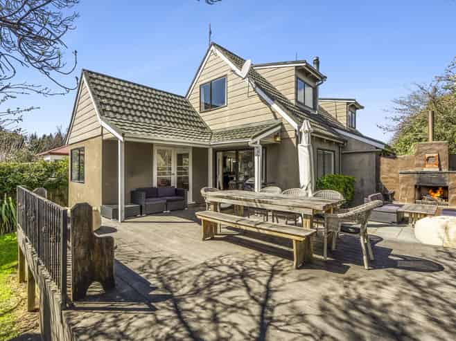 14 Kings Drive, Wanaka