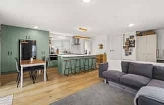 102 Tait Drive, Greenmeadows