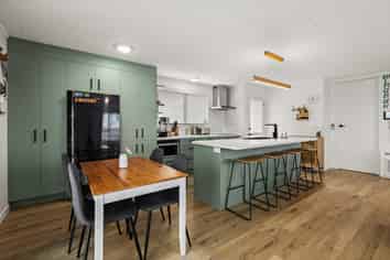 102 Tait Drive, Greenmeadows