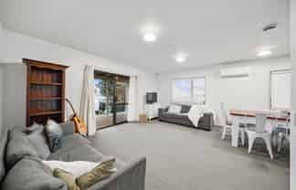 46 Hall Avenue, Mangere