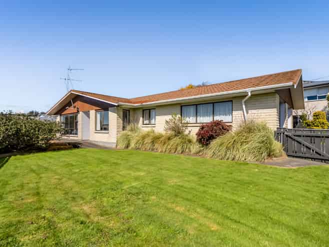 323 Mangorei Road, Merrilands