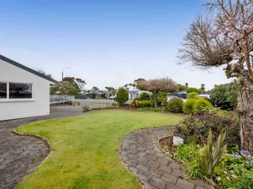 54 Karina Road, Merrilands