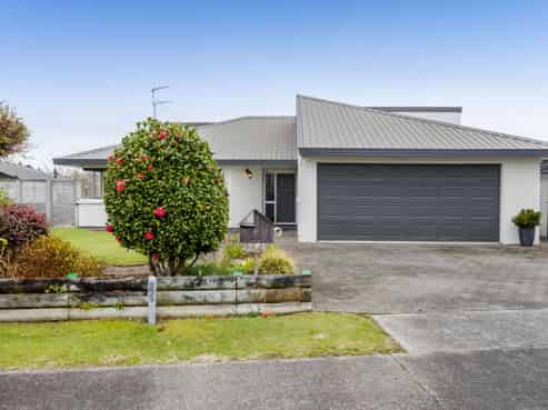 54 Karina Road, Merrilands