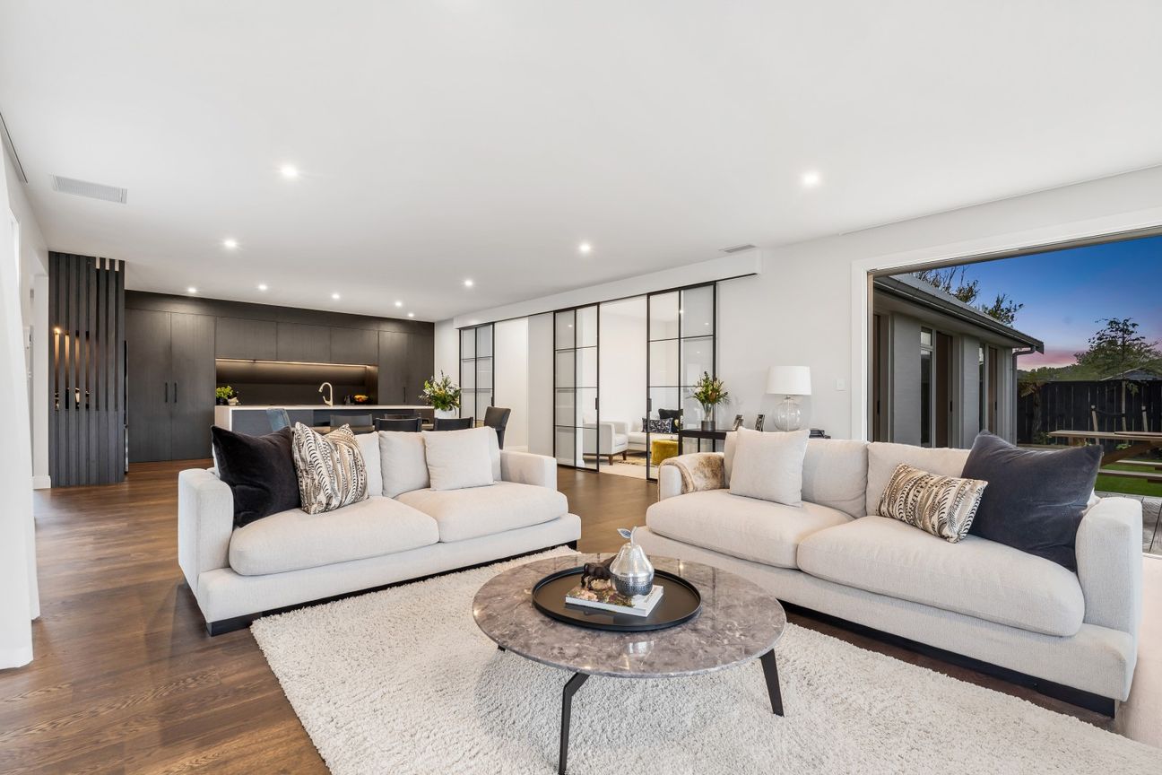 Priced to sell - one level stunning new home - Widok 5