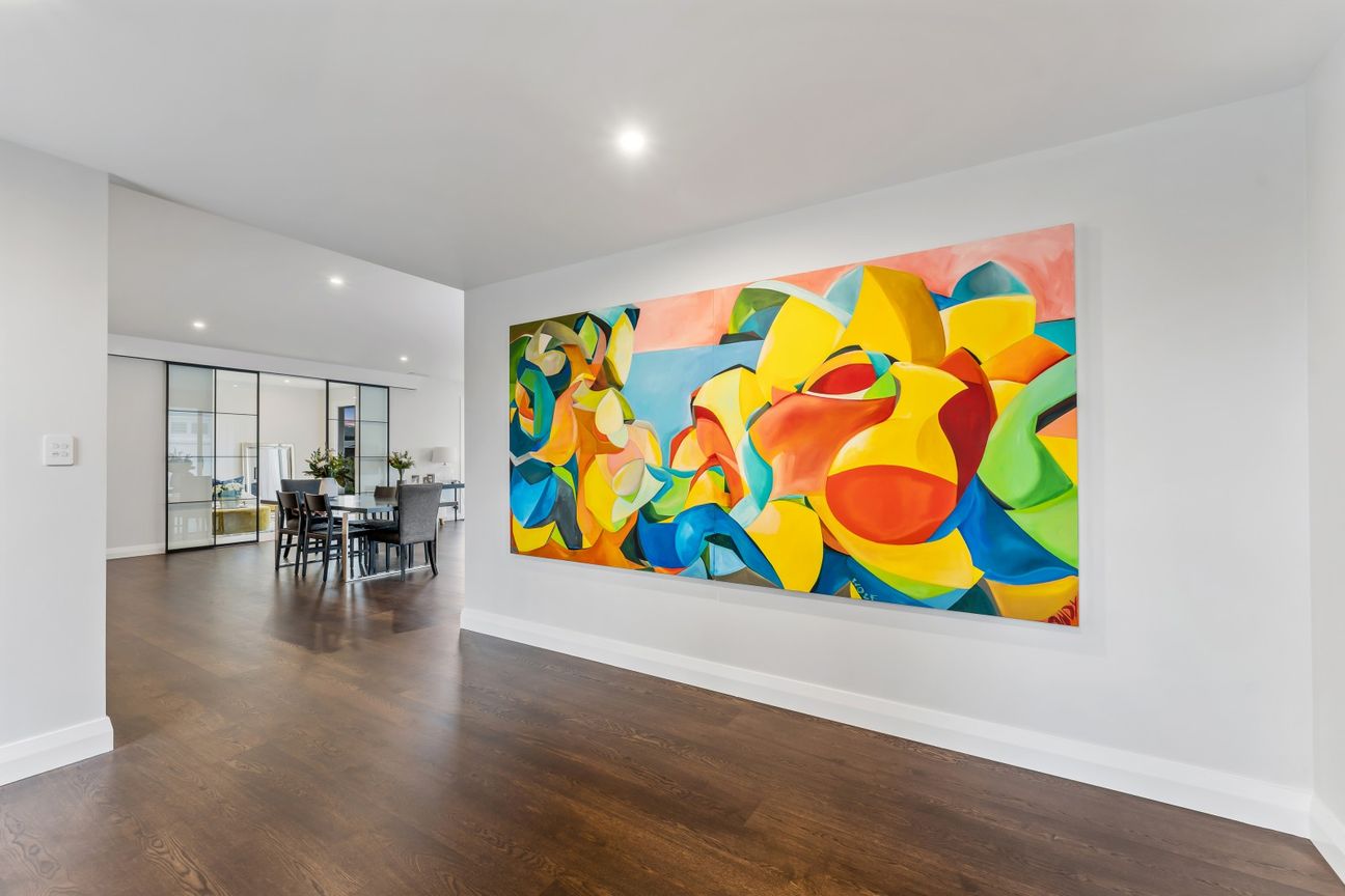 Priced to sell - one level stunning new home - Więcej
