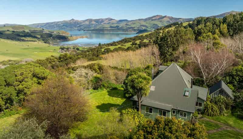 196A Okains Bay Road, Robinsons Bay