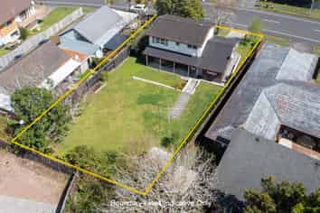 82 Prince Regent Drive, Half Moon Bay
