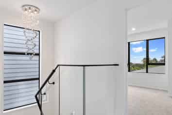 2/6 Pikitea Road, Mangere Bridge