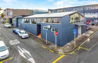 Versatile - Office, Warehouse or Creative Studio