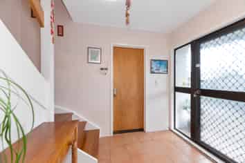 2/3 Leith Way, Rothesay Bay