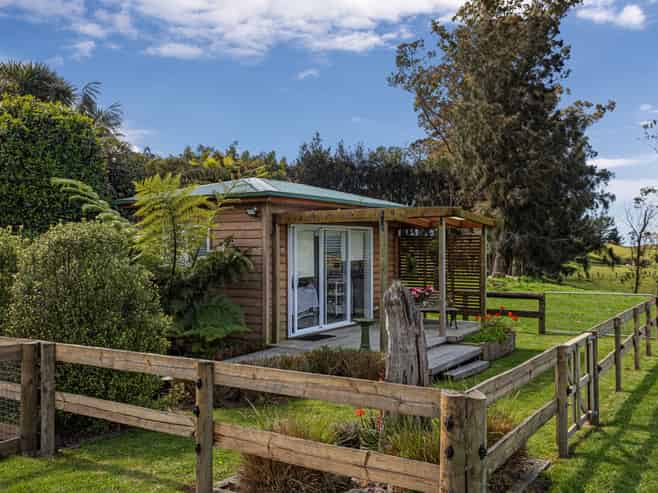 1685C Thornton Road, Matata