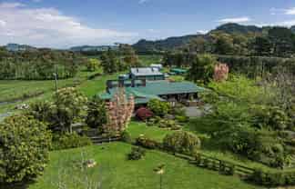 1685C Thornton Road, Matata