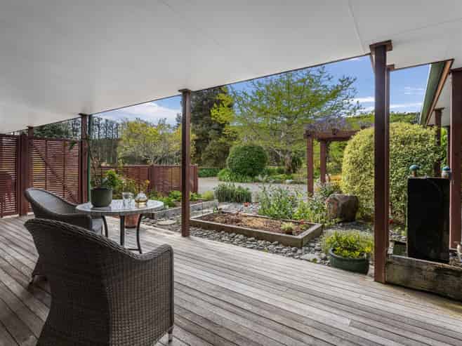 1685C Thornton Road, Matata