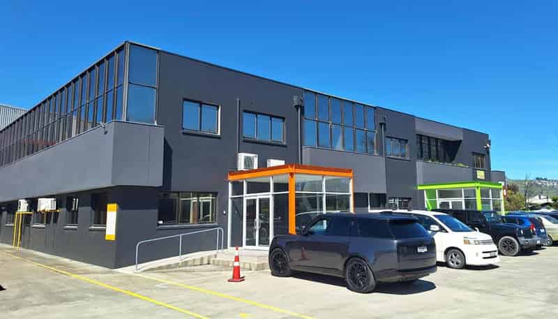  501 Brougham Street, Waltham