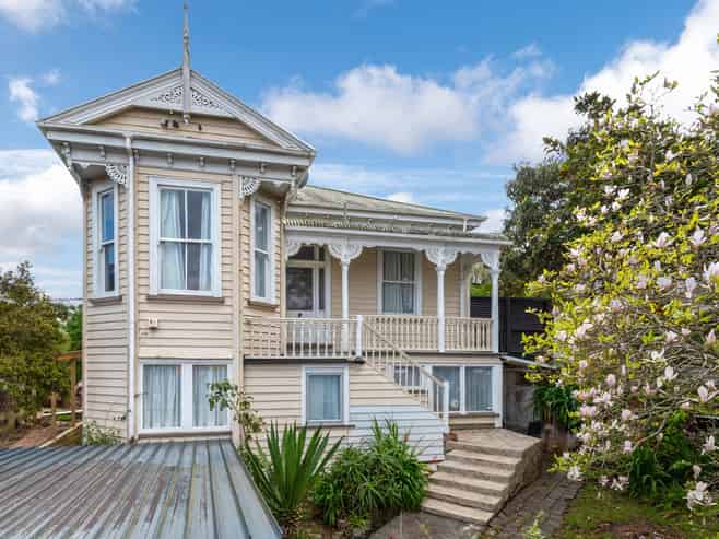 643 New North Road, Morningside