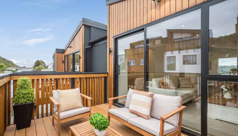 10 Stockden Place, Karori