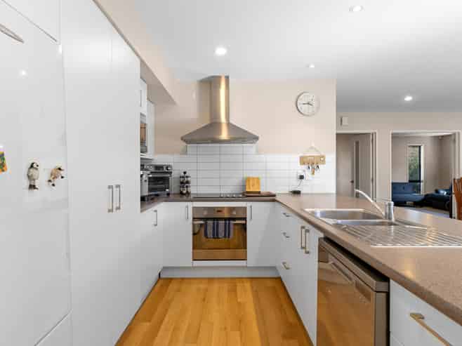 16 Waimarie Street, Pegasus
