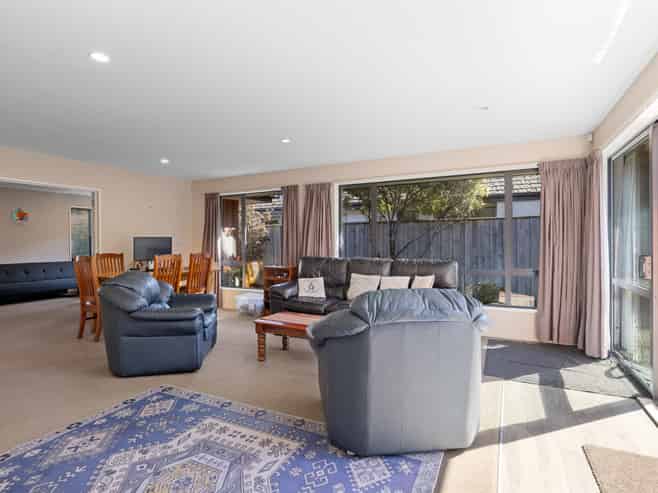 16 Waimarie Street, Pegasus