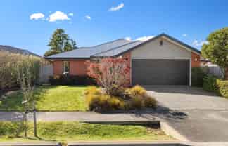 16 Waimarie Street, Pegasus
