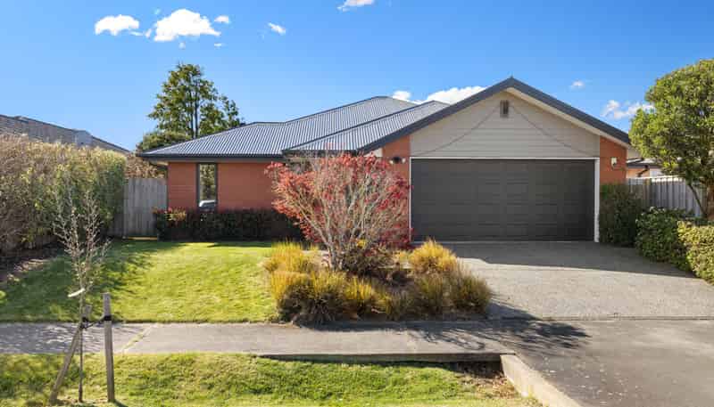 16 Waimarie Street, Pegasus