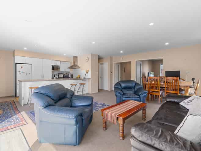 16 Waimarie Street, Pegasus