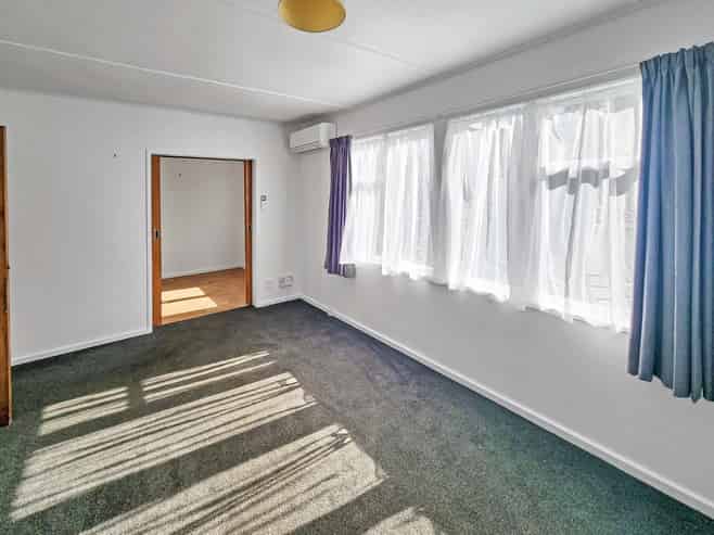 15 Hunter Street, Taita