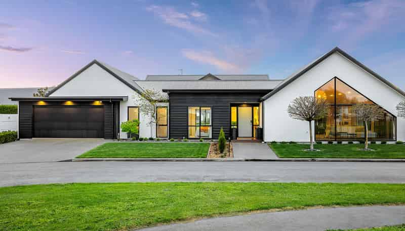 6 Waitikiri Square, MARSHLAND
