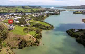 15 Ruruhi Street, Raglan