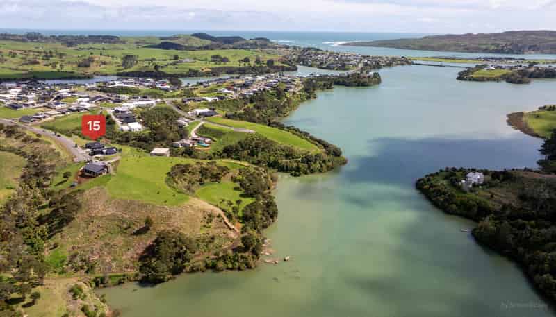 15 Ruruhi Street, Raglan