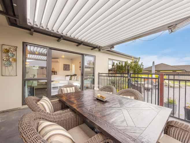12 Inglis Place, Mahora