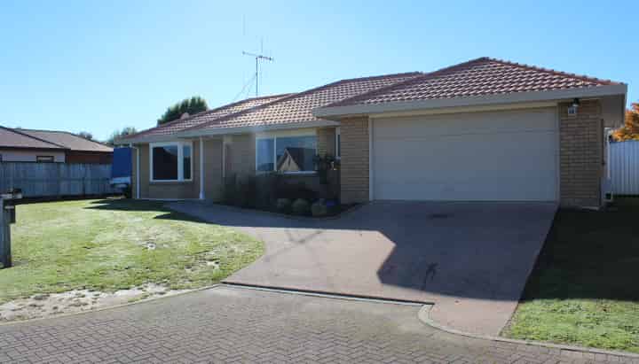 40 Callum Brae Drive, Rototuna
