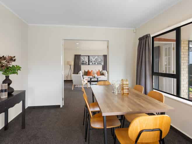 15A Watson Drive, PARAPARAUMU BEACH