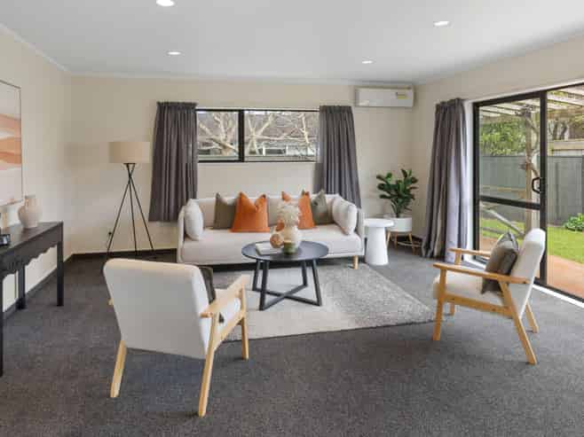 15A Watson Drive, PARAPARAUMU BEACH