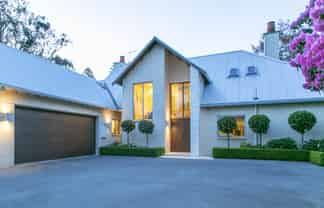 100 Beach Road East, Ashburton