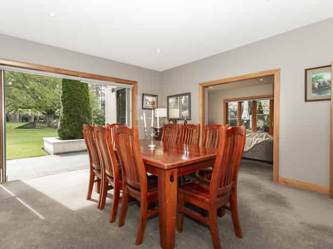 100 Beach Road East, Ashburton