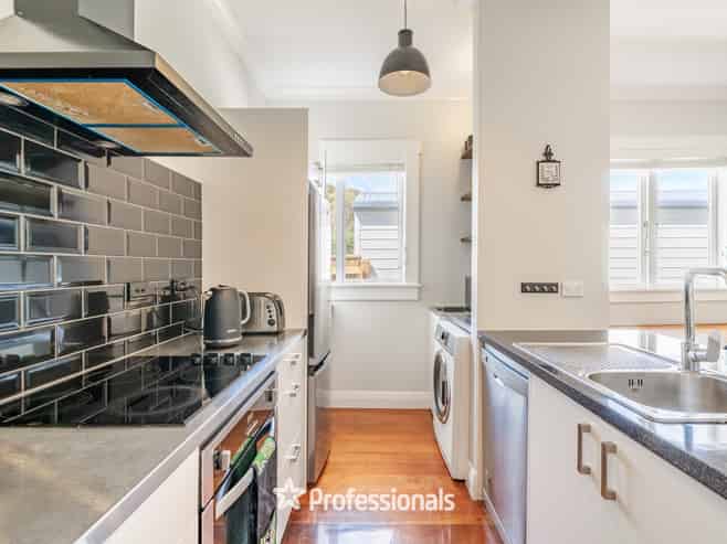 17 Beaumont Avenue, Alicetown