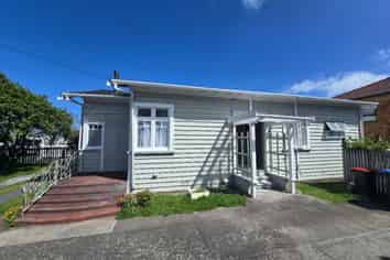 7 Pine Street, Mount Eden