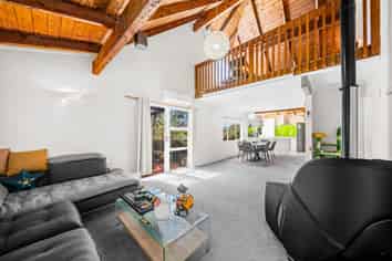 2A Castleton Street, Birkdale