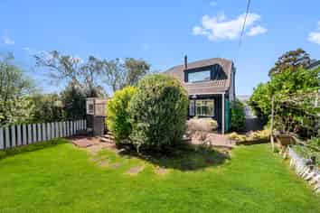 2A Castleton Street, Birkdale