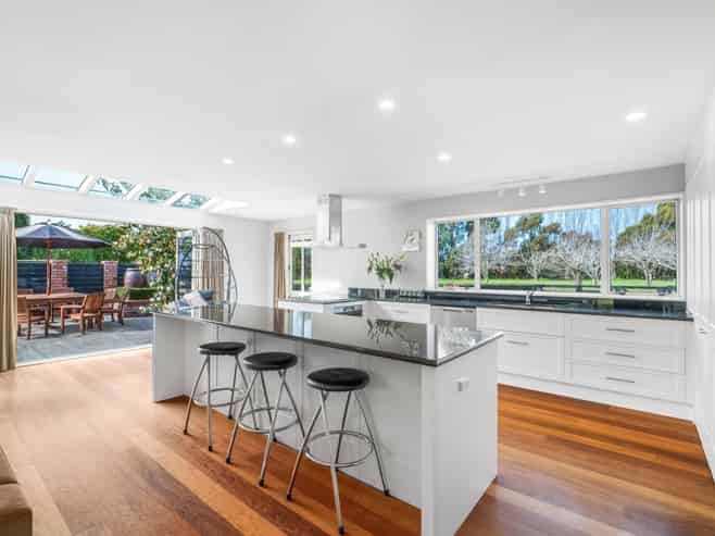 86 Stanleys Road, Harewood