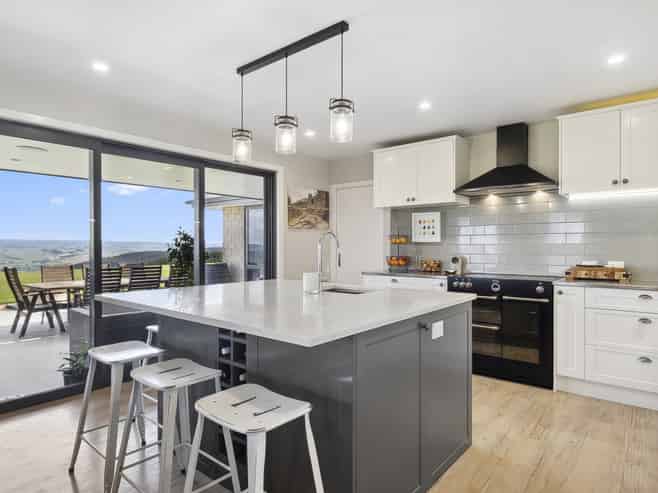 205 Big Bush Road, Glenledi