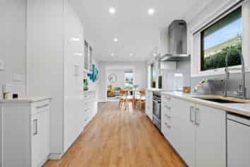 19 Lawrence Crescent, Hillpark